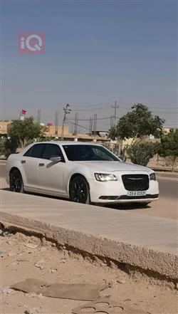 كرايسلر 300